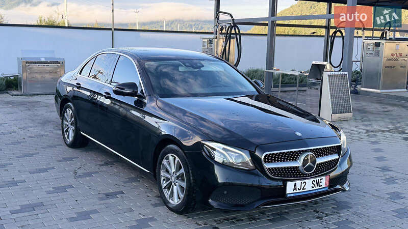 Седан Mercedes-Benz E-Class 2012 в Тячеві