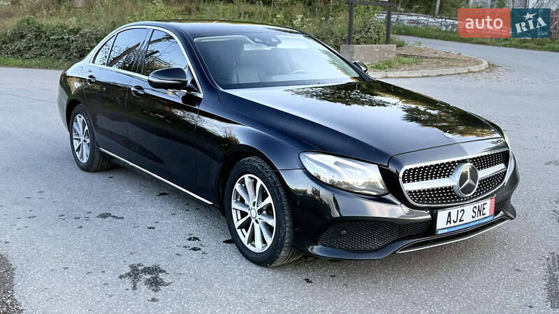 Седан Mercedes-Benz E-Class 2012 в Тячеві