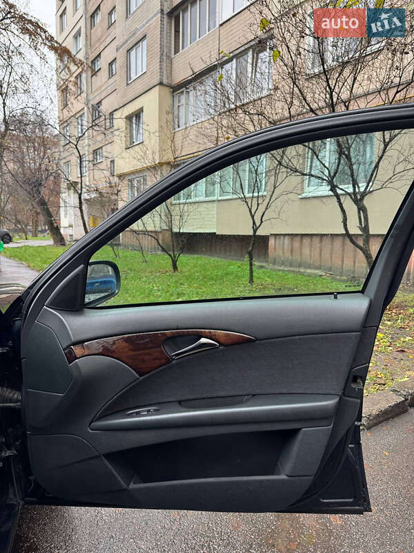Универсал Mercedes-Benz E-Class 2003 в Киеве фото 19 Универсал Mercedes-Benz E-Class 2003 в Киеве