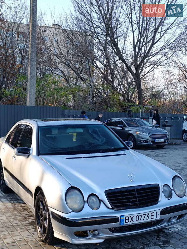 Седан Mercedes-Benz E-Class 2001 в Каменец-Подольском фото 2 Седан Mercedes-Benz E-Class 2001 в Каменец-Подольском