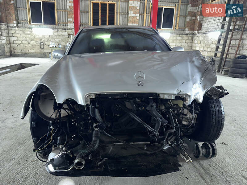 Седан Mercedes-Benz E-Class 2006 в Тульчине