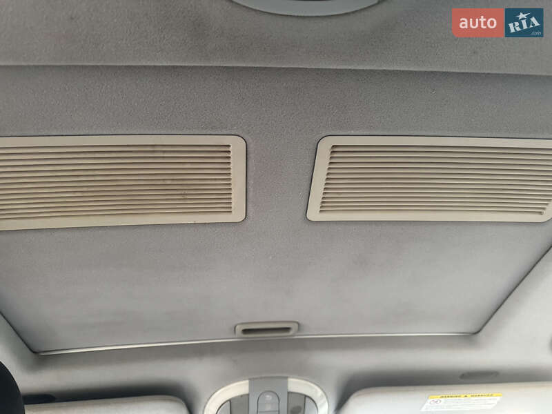 Седан Mercedes-Benz E-Class 2005 в Вінниці