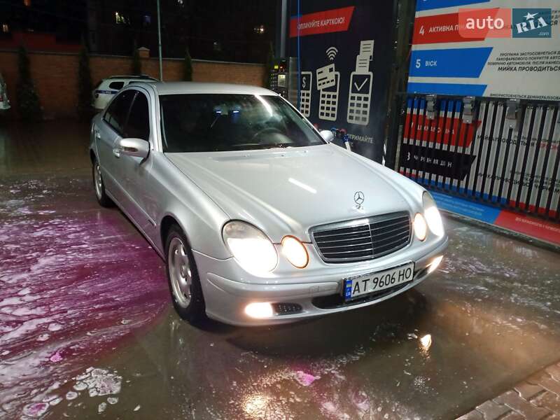 Mercedes-Benz E-Class 2003 Mercedes-Benz E-Class 2003