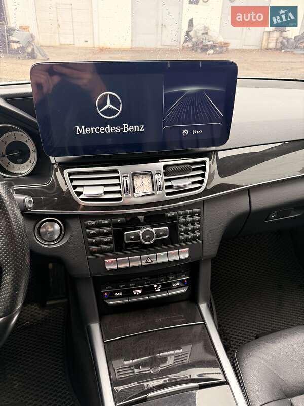 Седан Mercedes-Benz E-Class 2014 в Києві