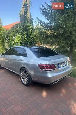 Седан Mercedes-Benz E-Class 2014 в Киеве