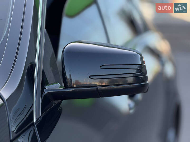 Седан Mercedes-Benz E-Class 2011 в Кривому Розі