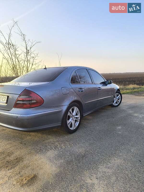 Седан Mercedes-Benz E-Class 2002 в Високопіллі фото 12 Седан Mercedes-Benz E-Class 2002 в Високопіллі