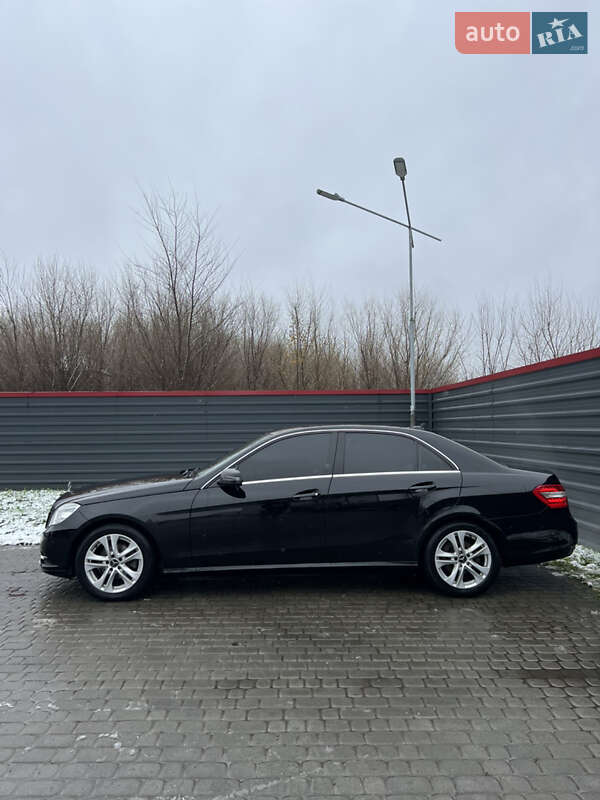 Седан Mercedes-Benz E-Class 2013 в Ковеле