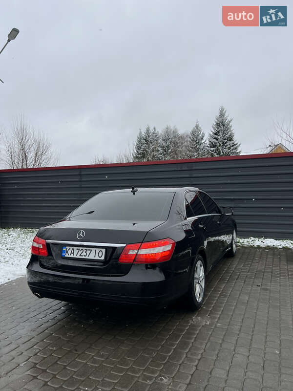 Седан Mercedes-Benz E-Class 2013 в Ковеле