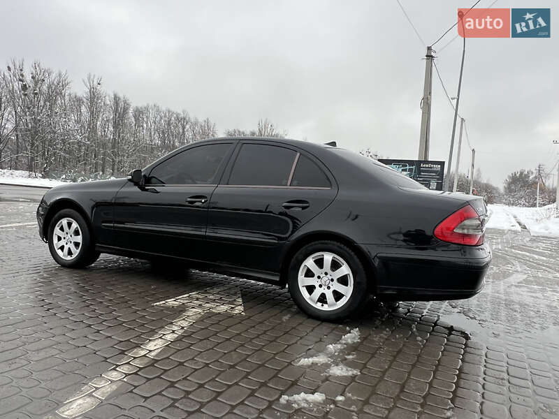 Седан Mercedes-Benz E-Class 2007 в Львове