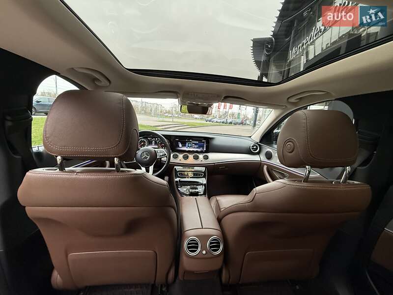 Седан Mercedes-Benz E-Class 2018 в Киеве