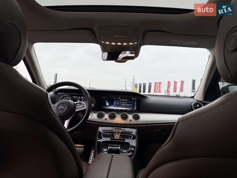 Седан Mercedes-Benz E-Class 2018 в Киеве