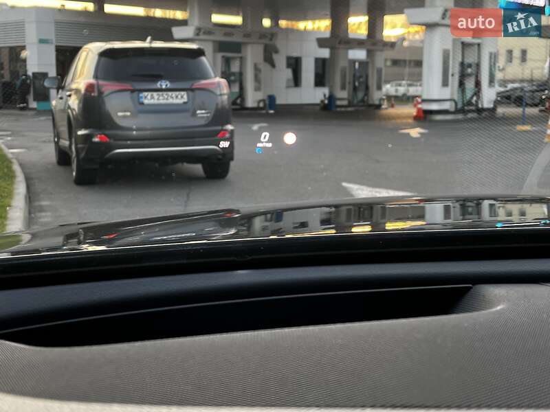 Седан Mercedes-Benz E-Class 2018 в Киеве