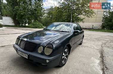 Седан Mercedes-Benz E-Class 2000 в Новомосковске