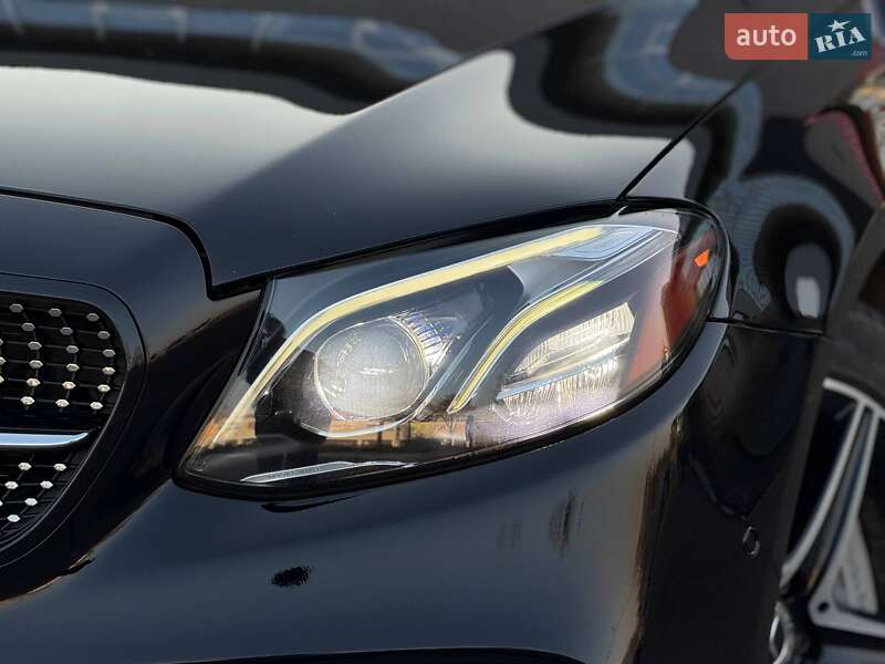 Седан Mercedes-Benz E-Class 2018 в Кривом Роге