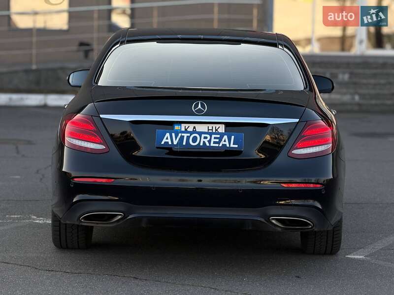 Седан Mercedes-Benz E-Class 2018 в Кривом Роге