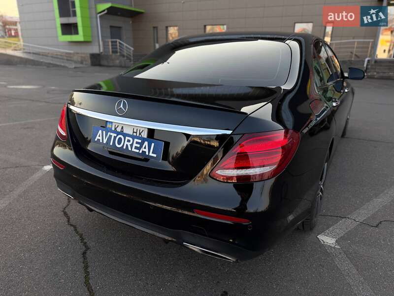 Седан Mercedes-Benz E-Class 2018 в Кривом Роге