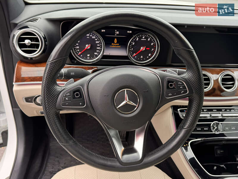 Седан Mercedes-Benz E-Class 2017 в Виннице