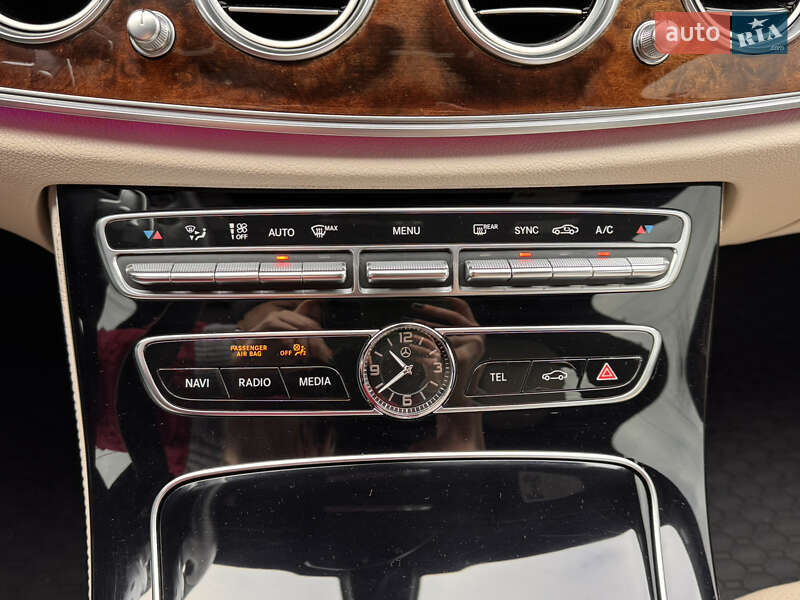 Седан Mercedes-Benz E-Class 2017 в Виннице