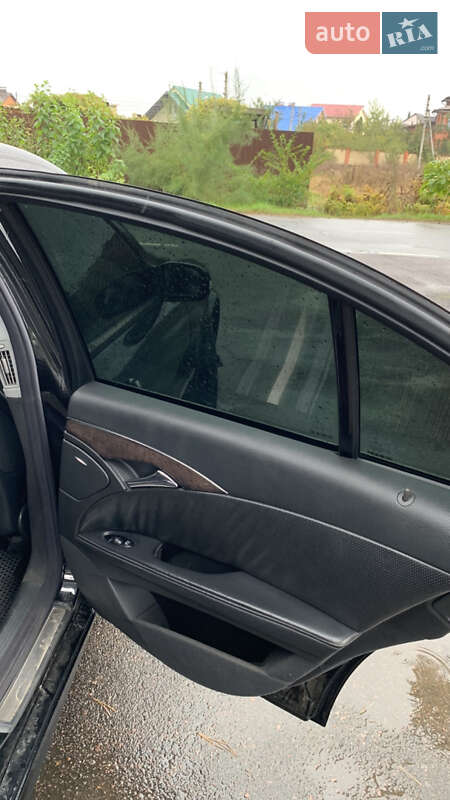 Седан Mercedes-Benz E-Class 2003 в Виннице