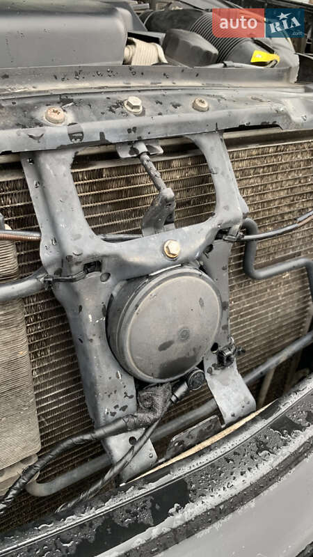 Седан Mercedes-Benz E-Class 2003 в Виннице