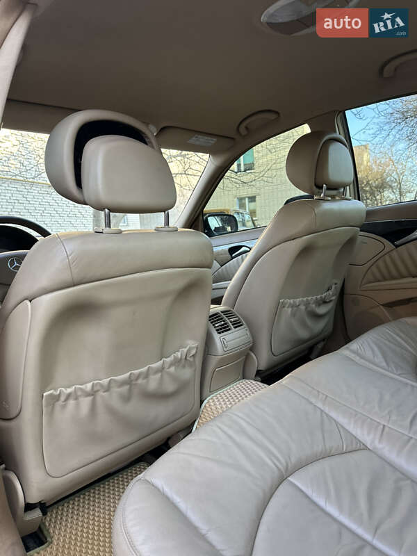 Седан Mercedes-Benz E-Class 2008 в Смеле