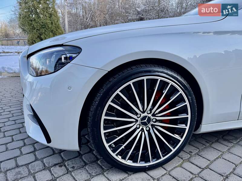 Седан Mercedes-Benz E-Class 2019 в Львові