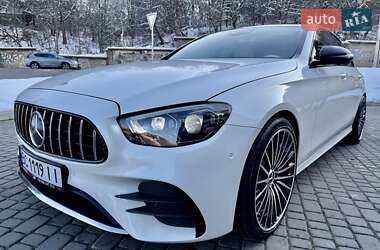 Седан Mercedes-Benz E-Class 2019 в Львові