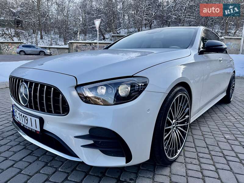 Седан Mercedes-Benz E-Class 2019 в Львові