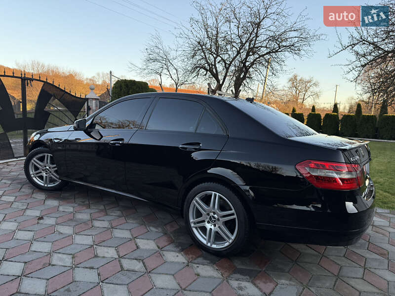 Седан Mercedes-Benz E-Class 2009 в Коломые