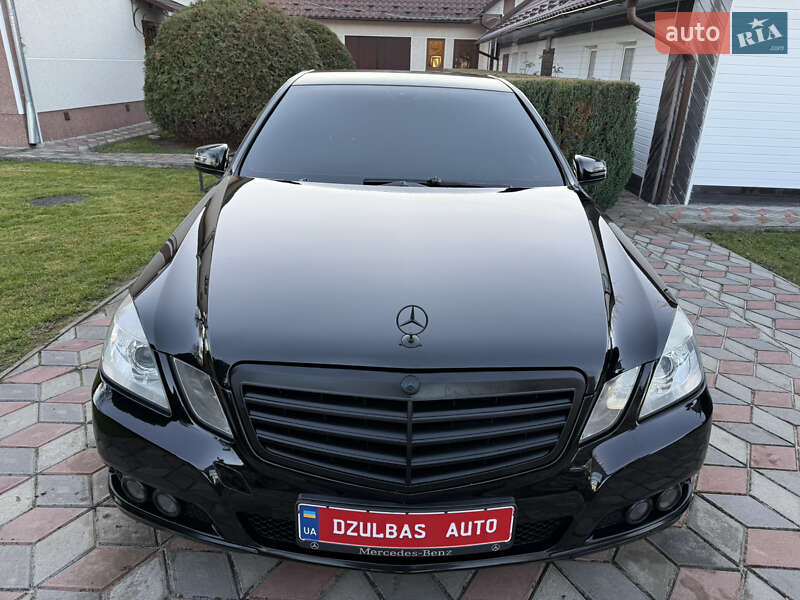 Седан Mercedes-Benz E-Class 2009 в Коломые