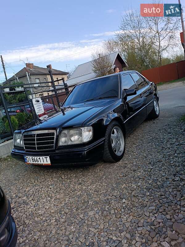 Седан Mercedes-Benz E-Class 1994 в Коломые