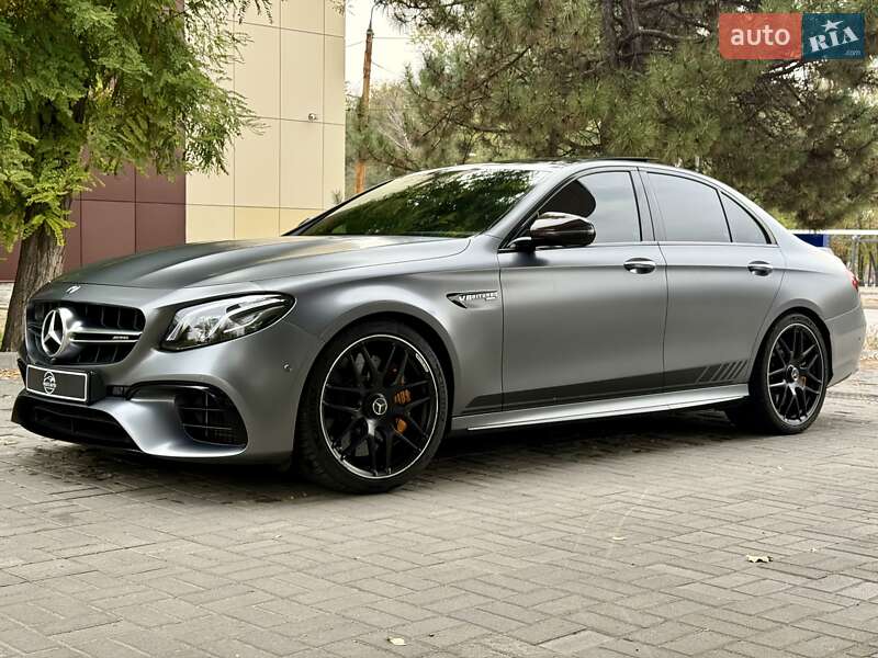 Седан Mercedes-Benz E-Class 2018 в Дніпрі