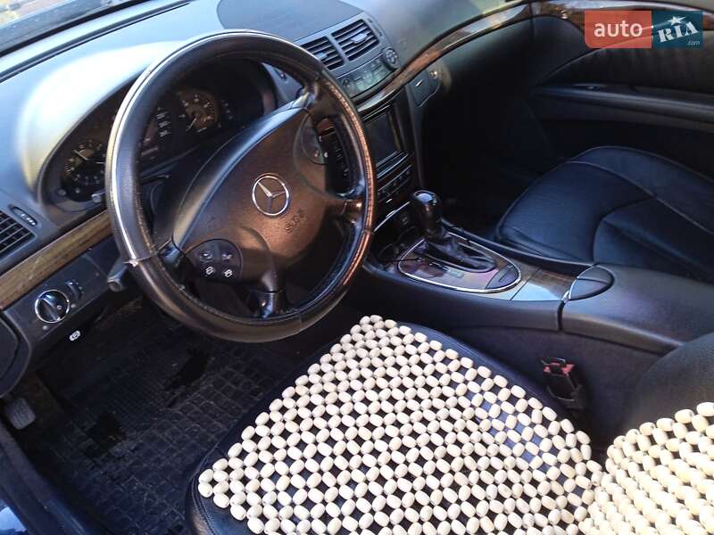 Седан Mercedes-Benz E-Class 2006 в Новому Розділі фото 11 Седан Mercedes-Benz E-Class 2006 в Новому Розділі
