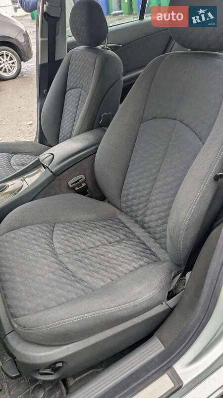 Седан Mercedes-Benz E-Class 2003 в Луцьку