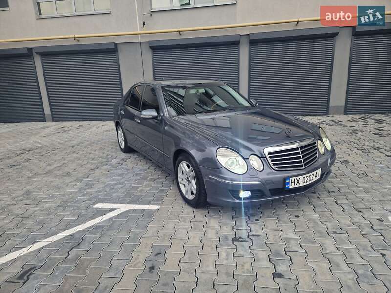Mercedes-Benz E-Class 2008