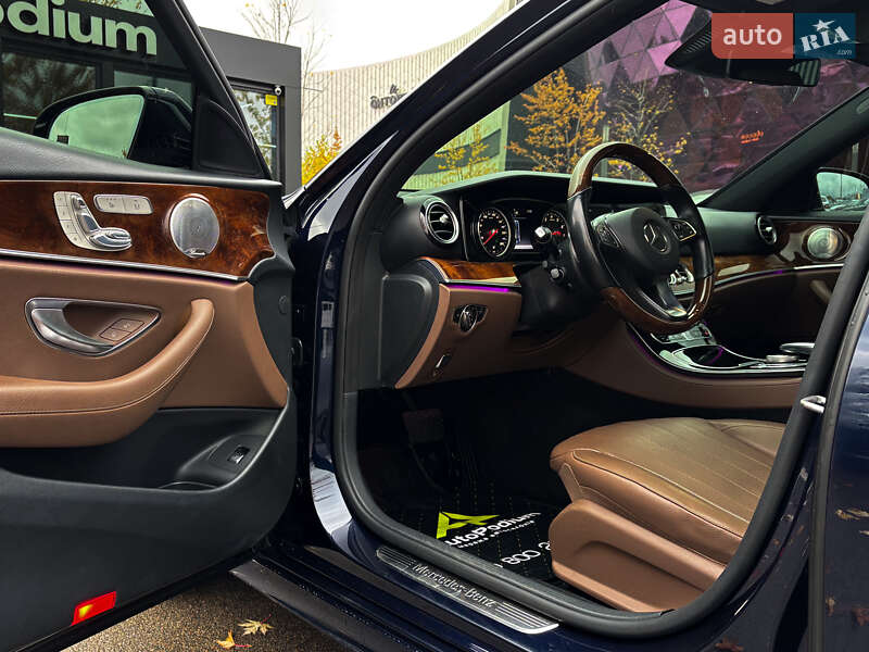 Седан Mercedes-Benz E-Class 2017 в Киеве фото 18 Седан Mercedes-Benz E-Class 2017 в Киеве