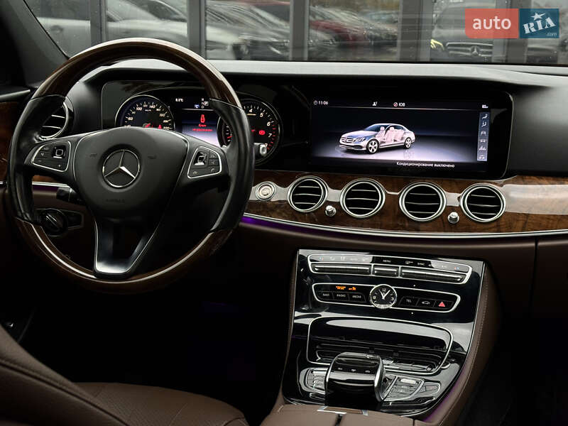 Седан Mercedes-Benz E-Class 2017 в Киеве фото 30 Седан Mercedes-Benz E-Class 2017 в Киеве