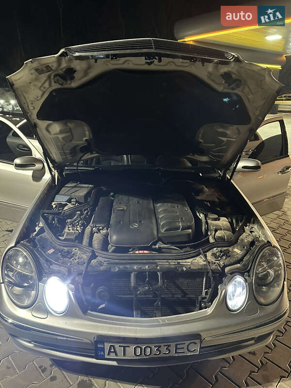 Седан Mercedes-Benz E-Class 2005 в Косові