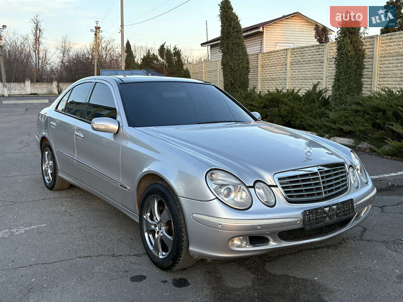 Седан Mercedes-Benz E-Class 2002 в Кривом Роге фото 11 Седан Mercedes-Benz E-Class 2002 в Кривом Роге