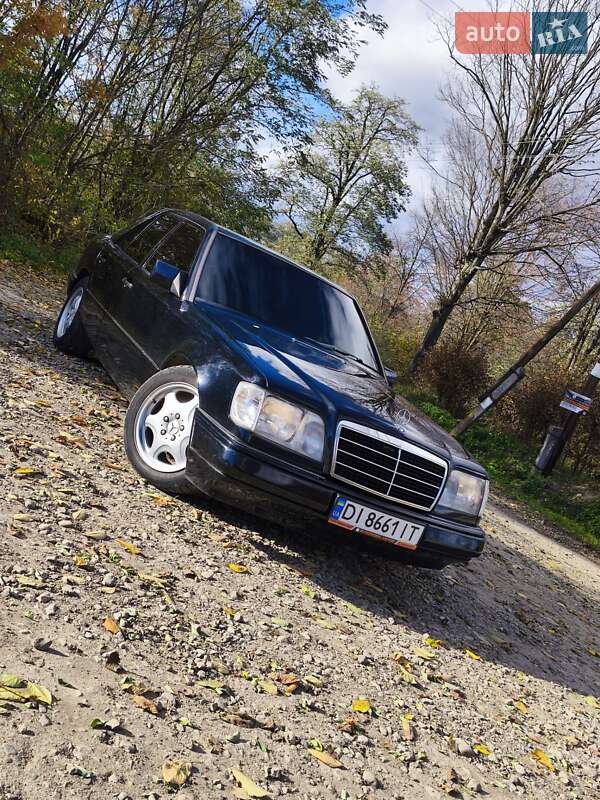 Седан Mercedes-Benz E-Class 1994 в Коломые