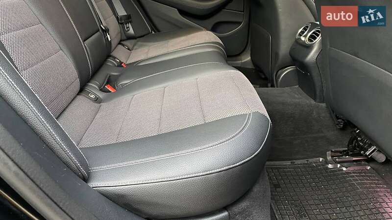 Седан Mercedes-Benz E-Class 2020 в Вінниці фото 34 Седан Mercedes-Benz E-Class 2020 в Вінниці
