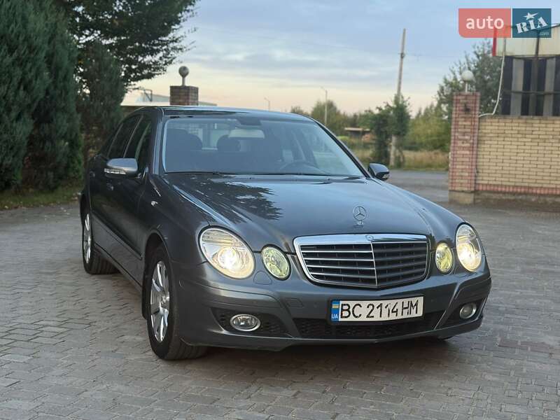 Седан Mercedes-Benz E-Class 2007 в Самборі