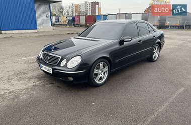 Седан Mercedes-Benz E-Class 2002 в Ковелі