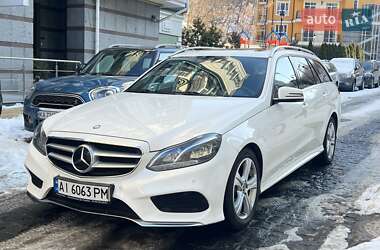 Універсал Mercedes-Benz E-Class 2014 в Києві