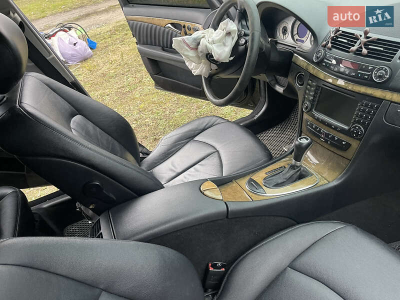 Седан Mercedes-Benz E-Class 2007 в Тернополі