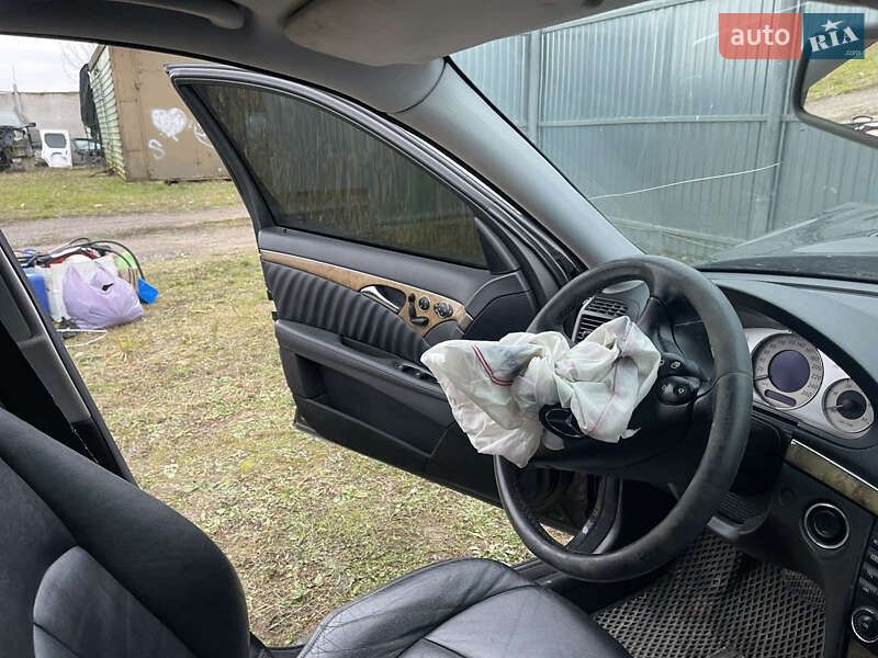 Седан Mercedes-Benz E-Class 2007 в Тернополі