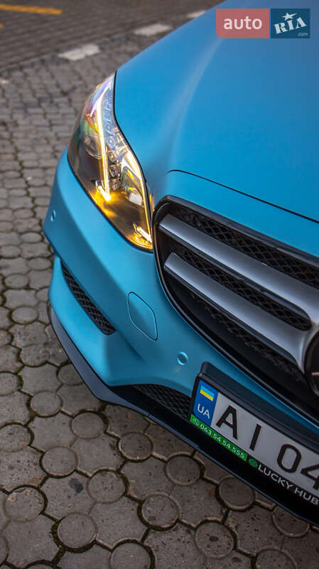 Універсал Mercedes-Benz E-Class 2014 в Чернівцях