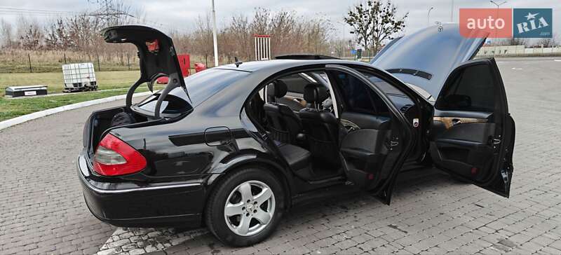 Седан Mercedes-Benz E-Class 2007 в Ровно фото 41 Седан Mercedes-Benz E-Class 2007 в Ровно