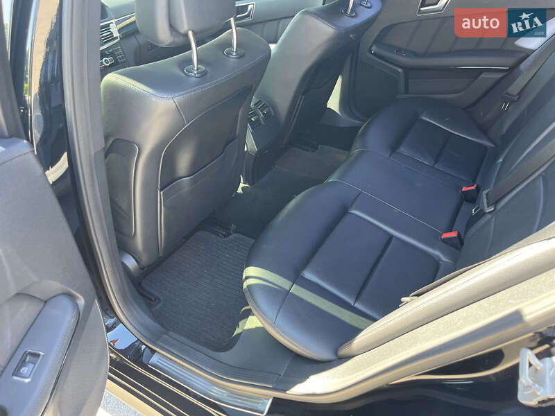 Седан Mercedes-Benz E-Class 2012 в Дніпрі фото 10 Седан Mercedes-Benz E-Class 2012 в Дніпрі